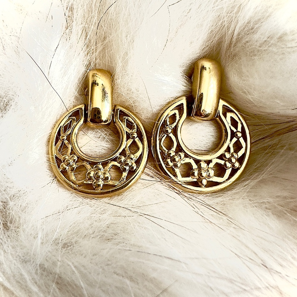 Earrings.